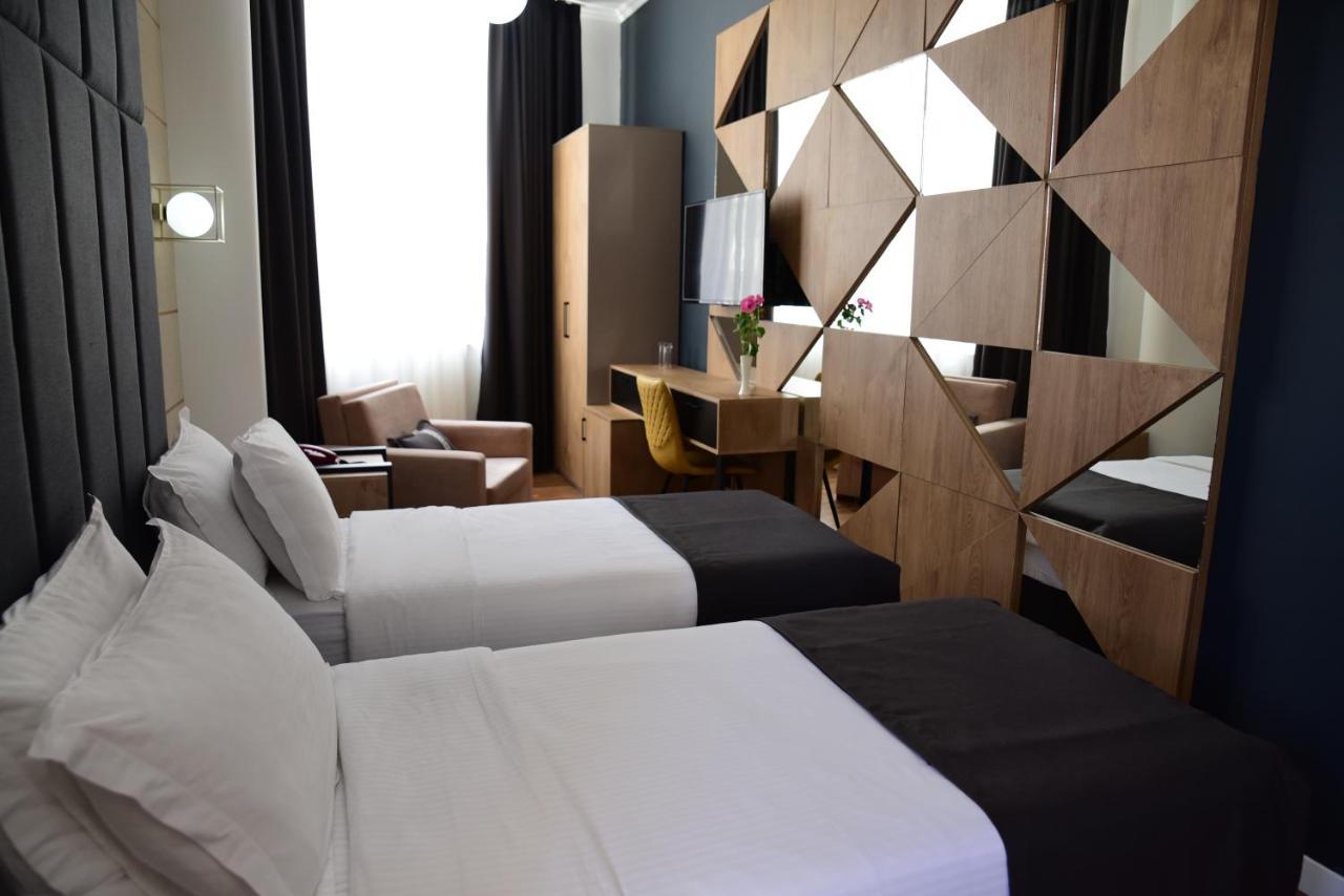 Comfort Hotel 4*