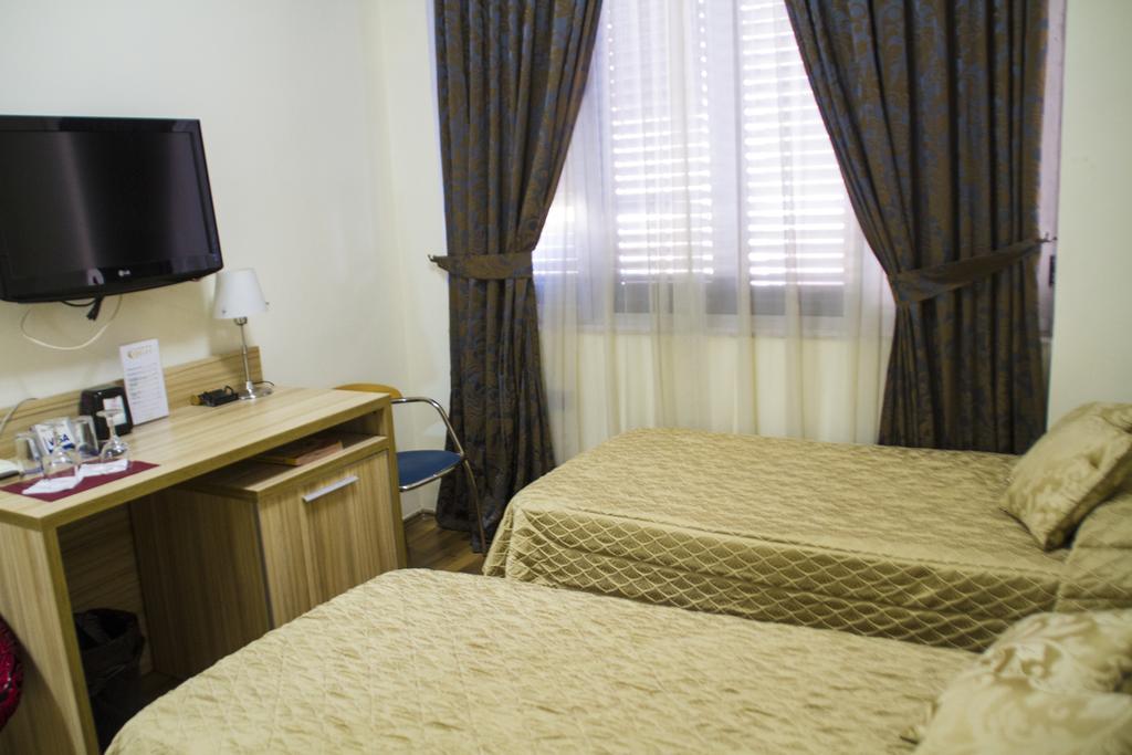 Comfort 4* Tirana