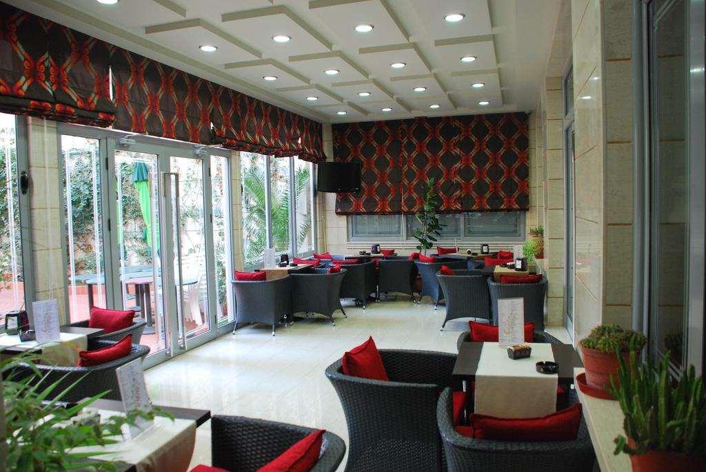 Comfort 4* Tirana
