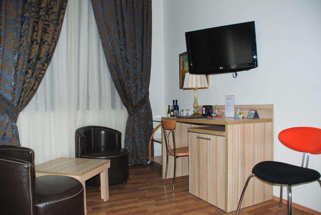 Comfort Hotel Tirana